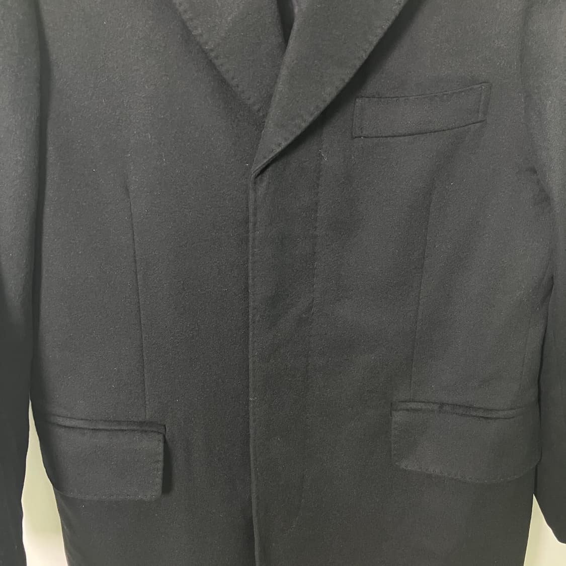 피에르 발망 블랙 캐시미어 히든 싱글 코트  상품이미지5