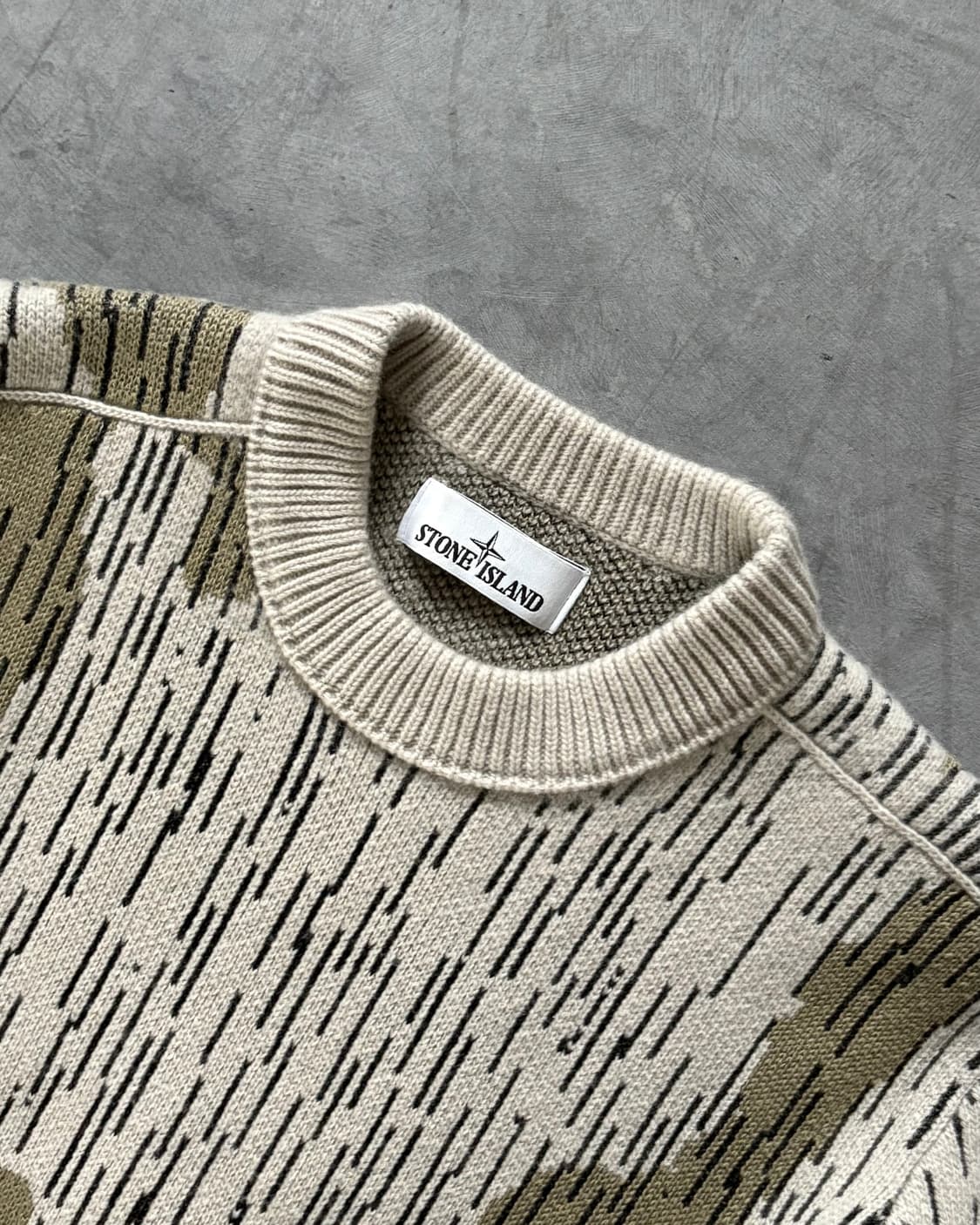 Stone Island 스톤아일랜드 21FW 레인 카모 와펜 니트 상품이미지2