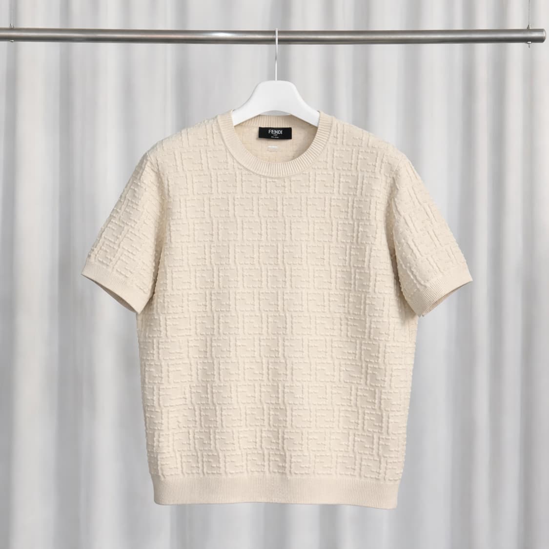 A+ / 56 펜디 26SS FF 샐러리아 올오버 크루넥 반팔 니트 상품이미지1