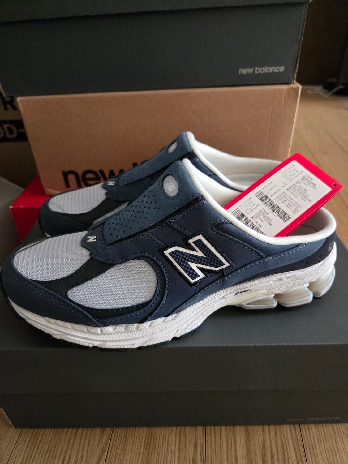 뉴발란스 2002 뮬 240 새상품 상품이미지1