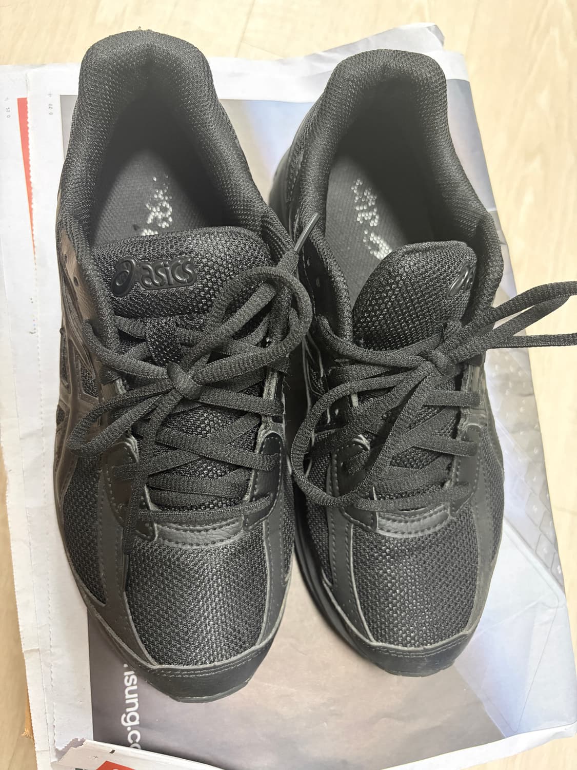 아식스 조그 100s 2e 판매합니다 상품이미지2