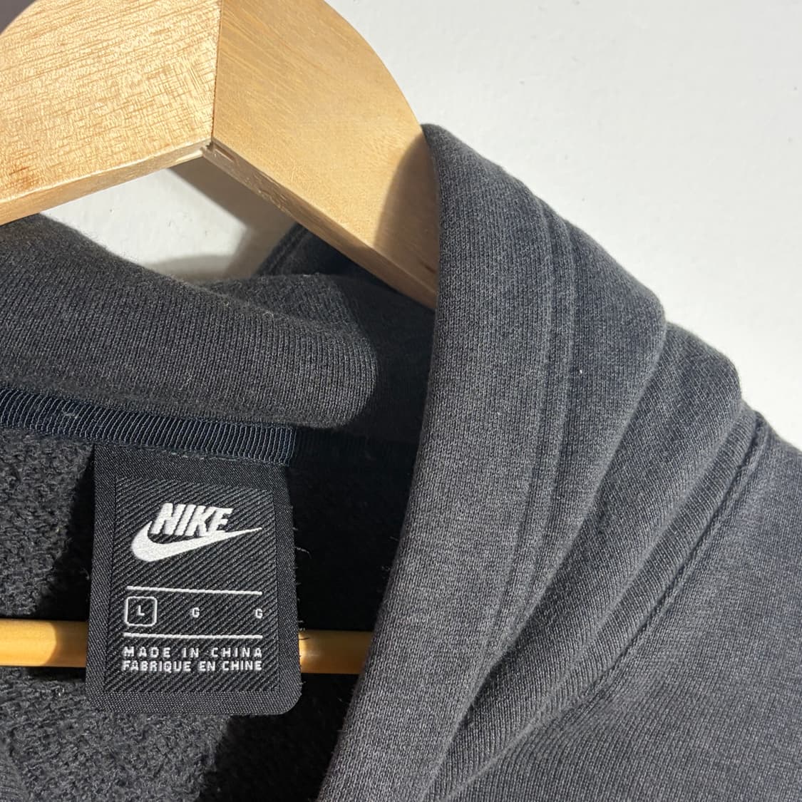 나이키 다크그레이 후드티 (무료배송) 상품이미지3