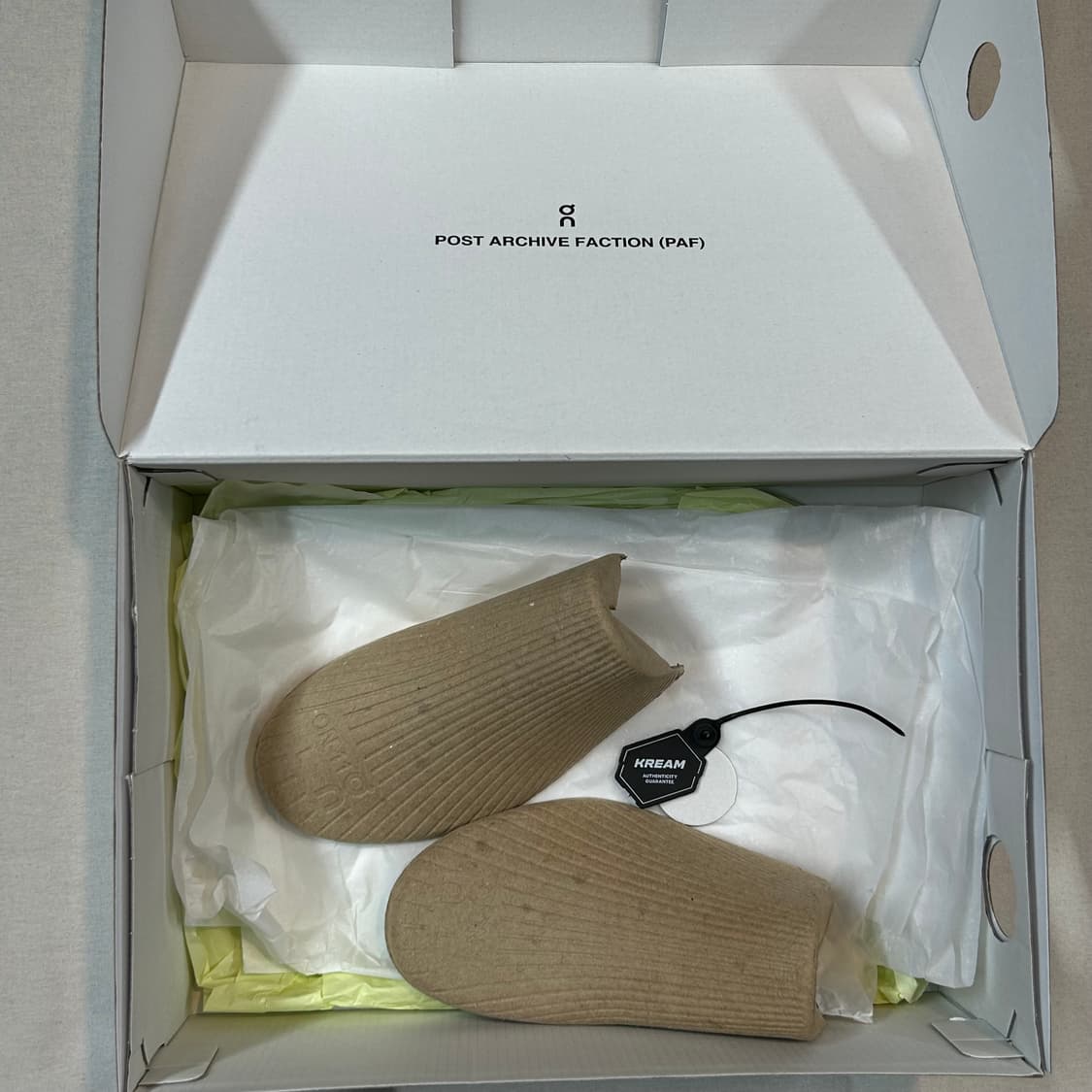 275) 파프 PAF 온러닝 클라우드몬스터2 블랙 마그넷 상품이미지10