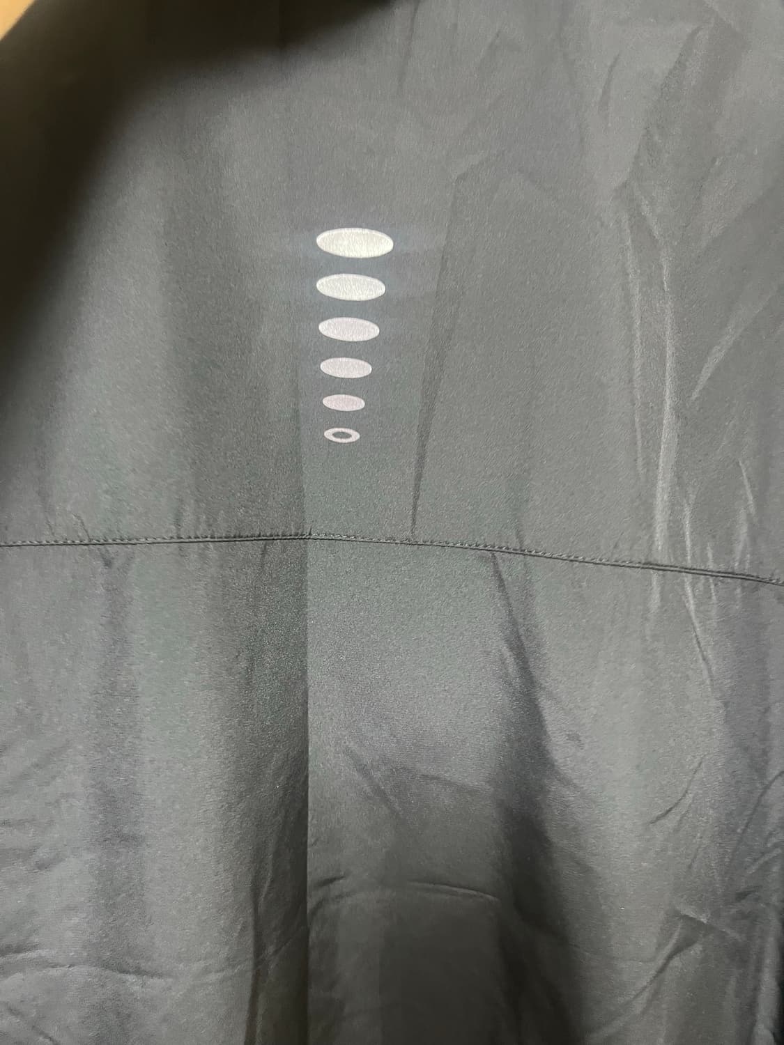 오클리 파운데이셔널 자켓 블랙아웃 L 상품이미지3