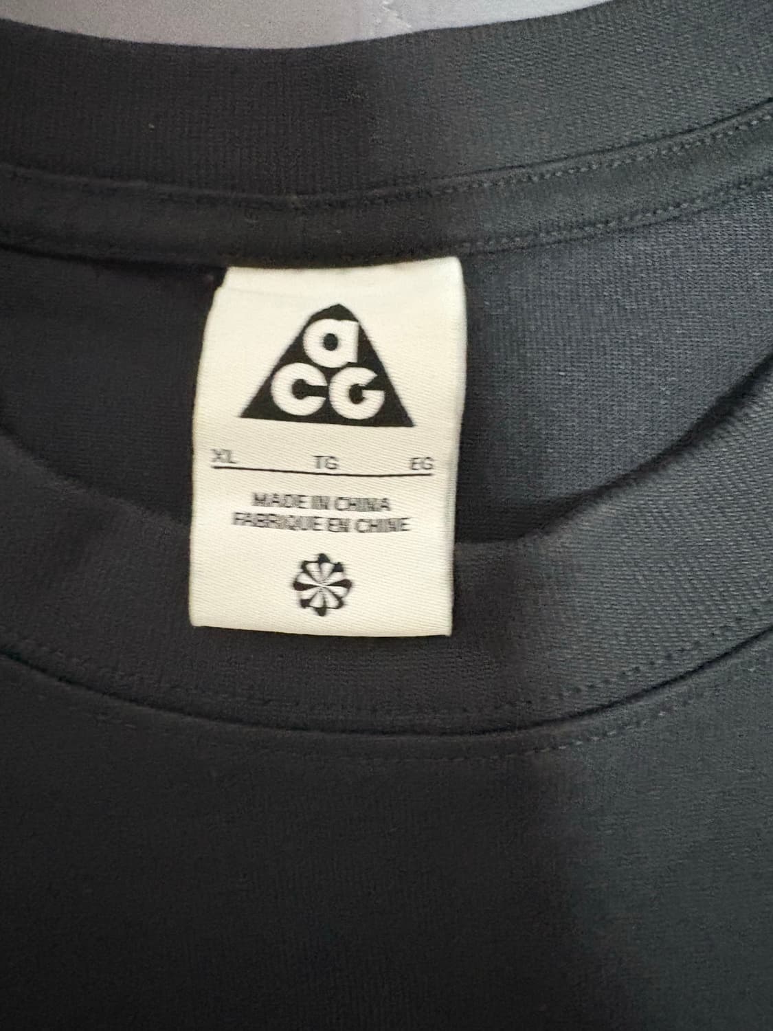 나이키 acg 롱슬리브 상품이미지2