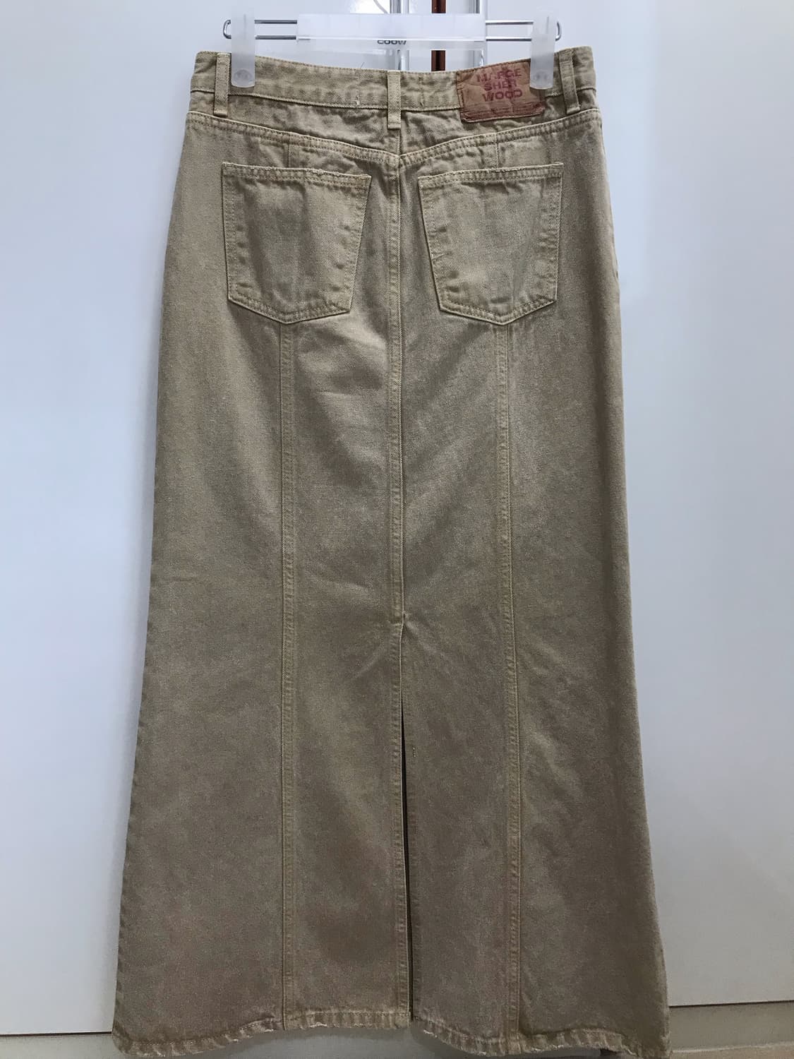 마지셔우드 SNOW WASHED MAXI DENIM SKIRT_camel 상품이미지3