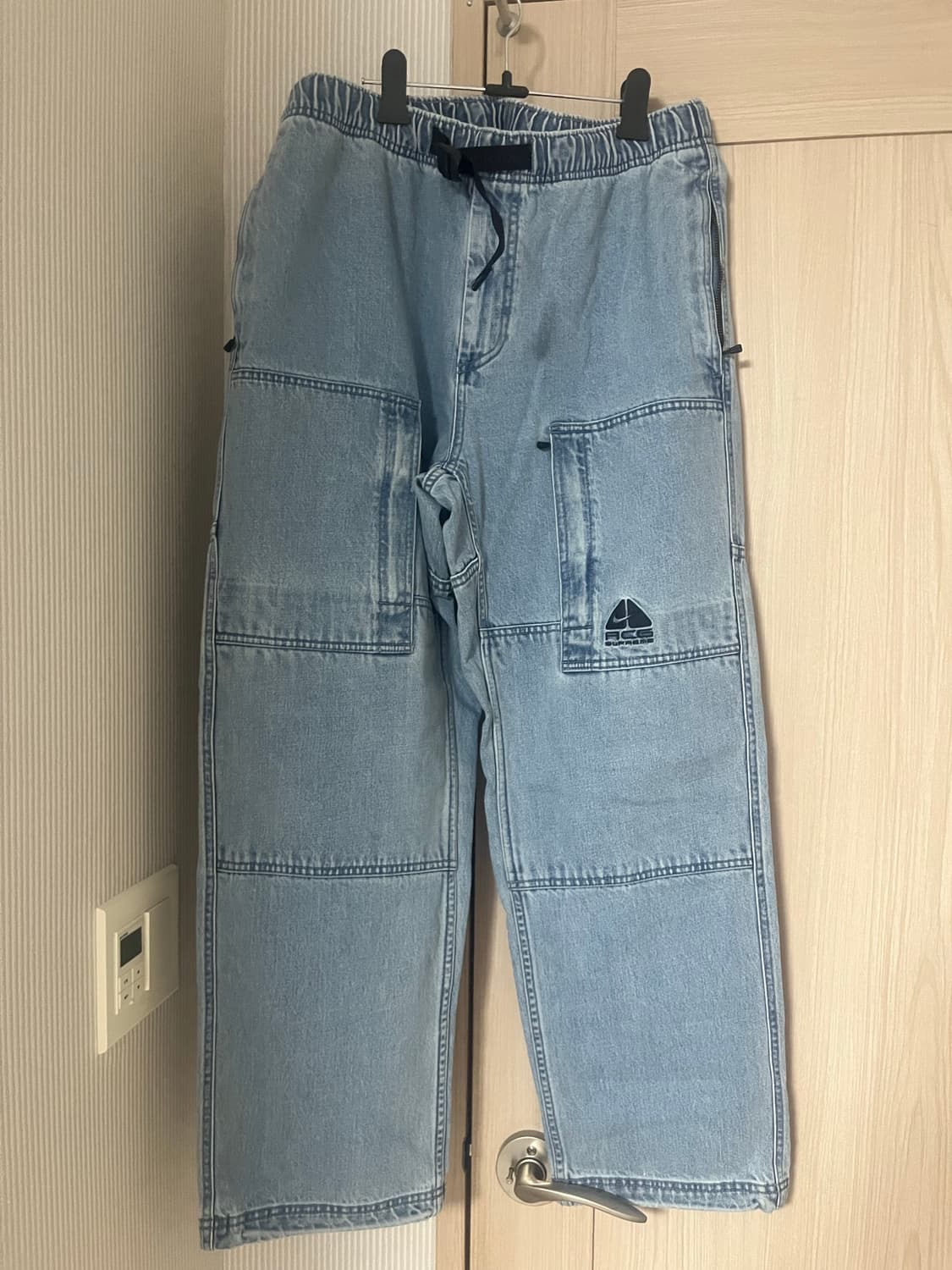 슈프림X나이키 ACG 벨티드 데님 팬츠 워시드 블루 상품이미지1