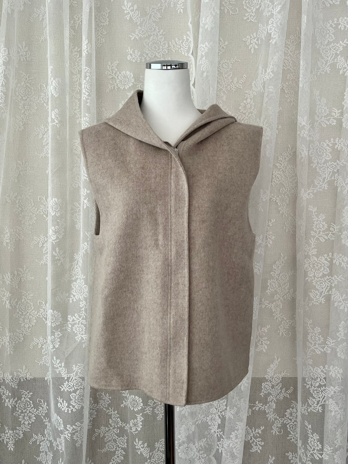 XS/S) 코스 COS 울 후드 베스트 베이지 상품이미지1