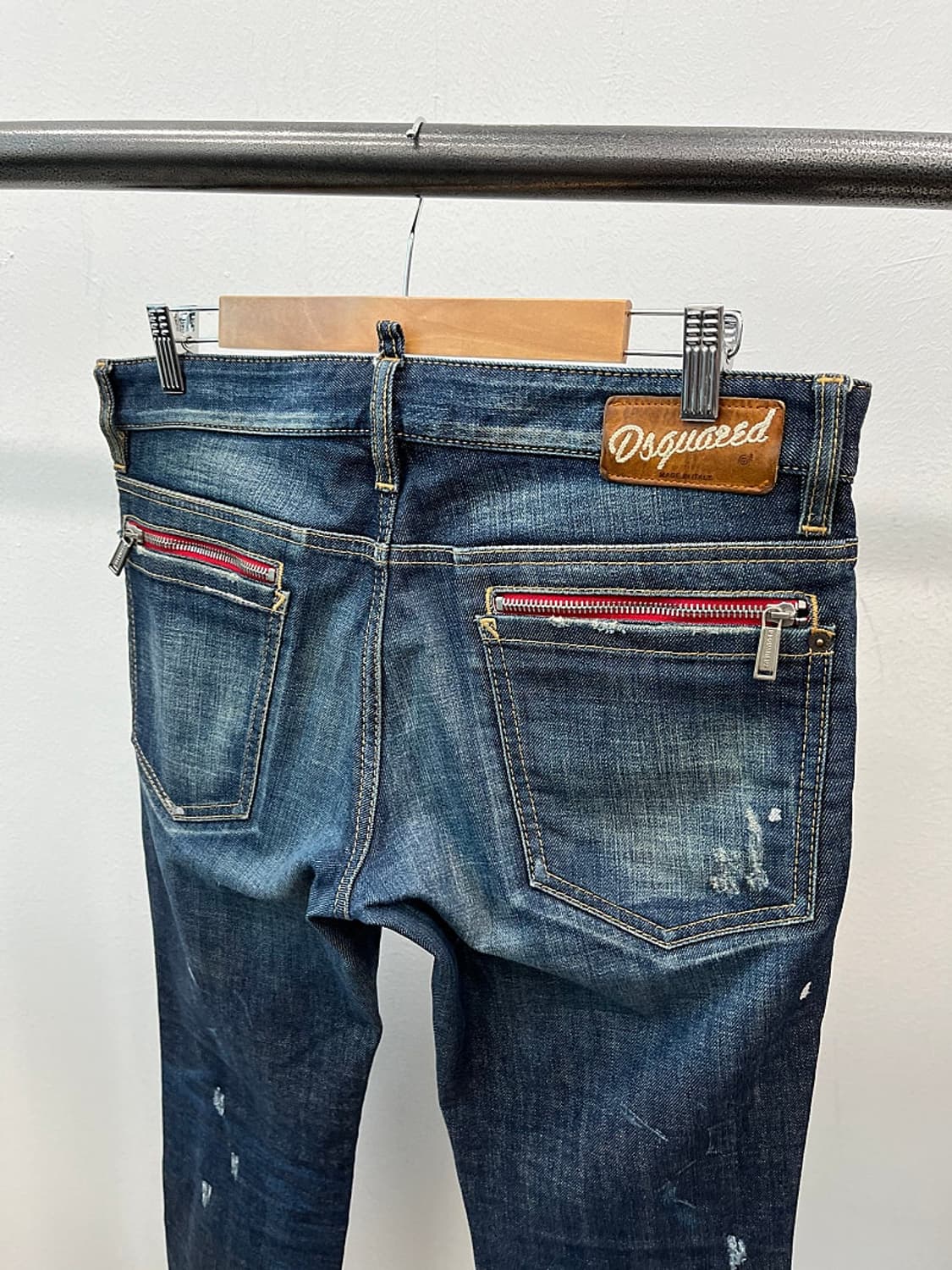 32) 디스퀘어드 지퍼 슬림진  상품이미지3