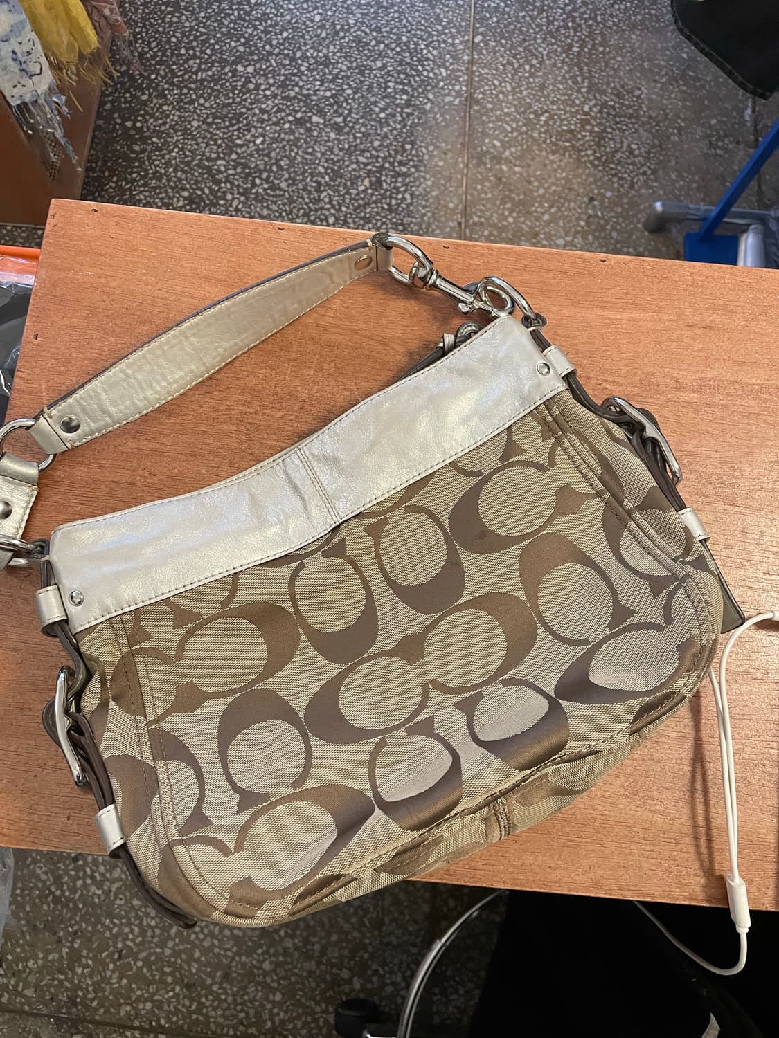 코치 실버트리밍 숄더백 [무배] 상품이미지6