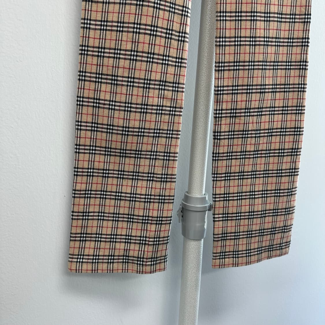 버버리 체크 슬랙스 팬츠 상품이미지4