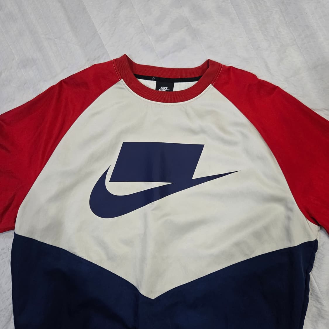 나이키 nsw 데드스탁 웜업 맨투맨  상품이미지4