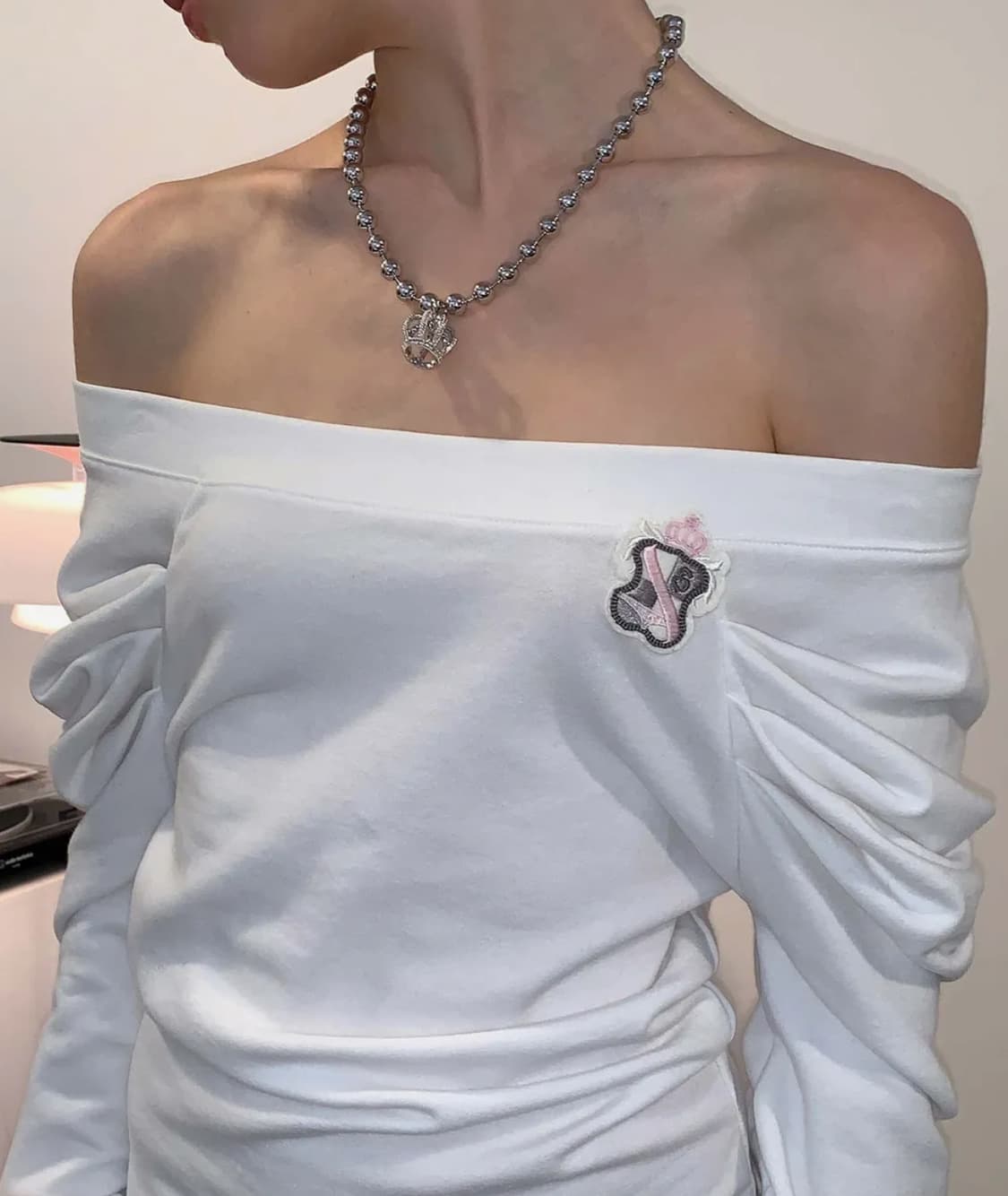 스컬프터 Princess Off-Shoulder Tee White 상품이미지1