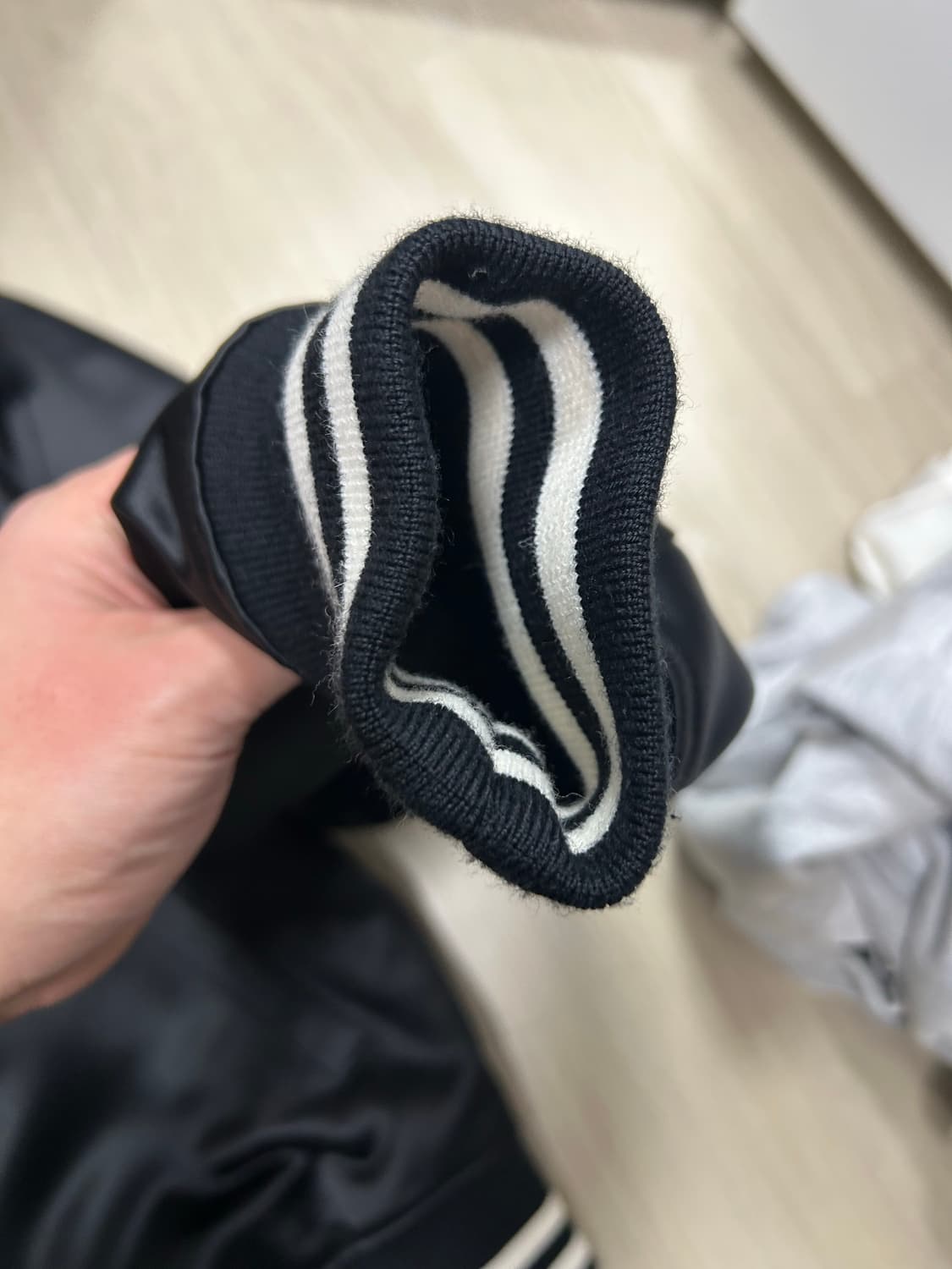 메종키츠네 새틴 테디 바시티 xl 상품이미지4