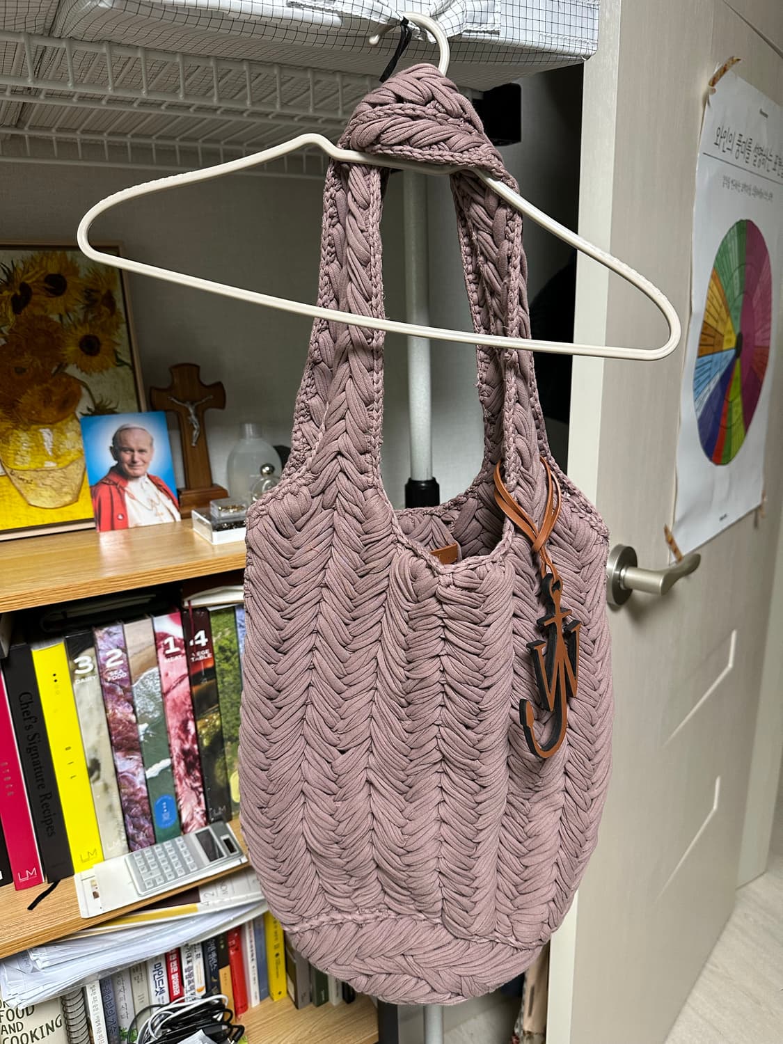 JW 앤더슨 트위스트 숄더백 상품이미지1