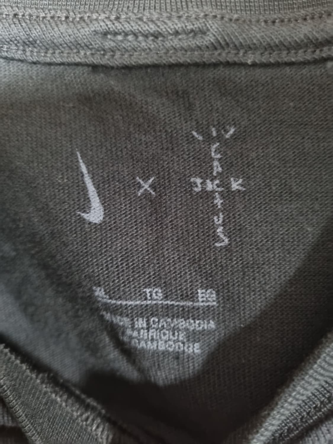 나이키 트래비스 스캇 롱 슬리브  상품이미지3