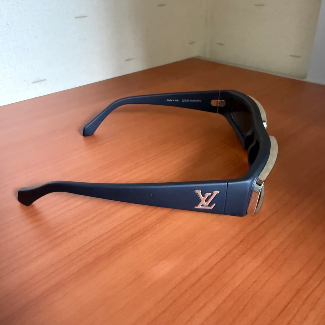 루이비통 LV 슈퍼 비전 로우 스퀘어 선글라스 상품이미지2
