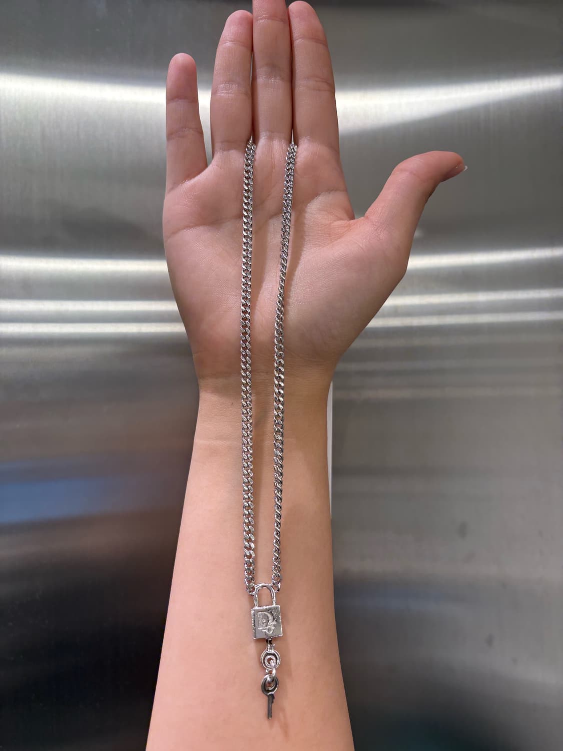 디올 목걸이 상품이미지3