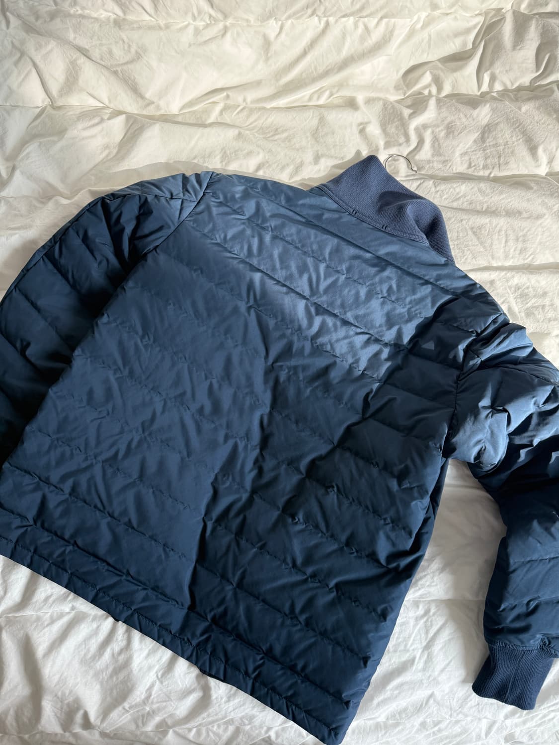 유니클로 U라인 경량 자켓 상품이미지2