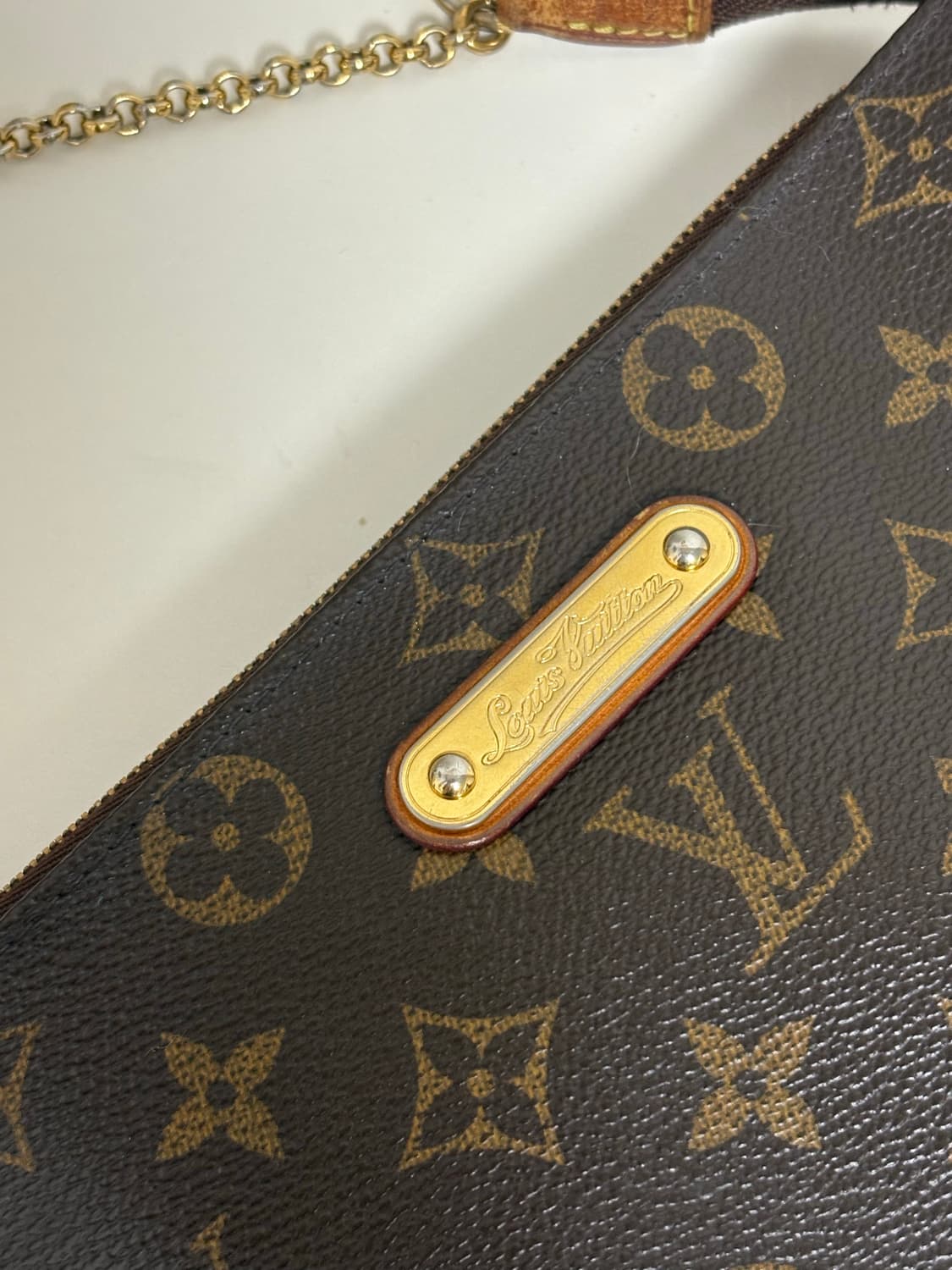 루이비통 에바 클러치 상품이미지3