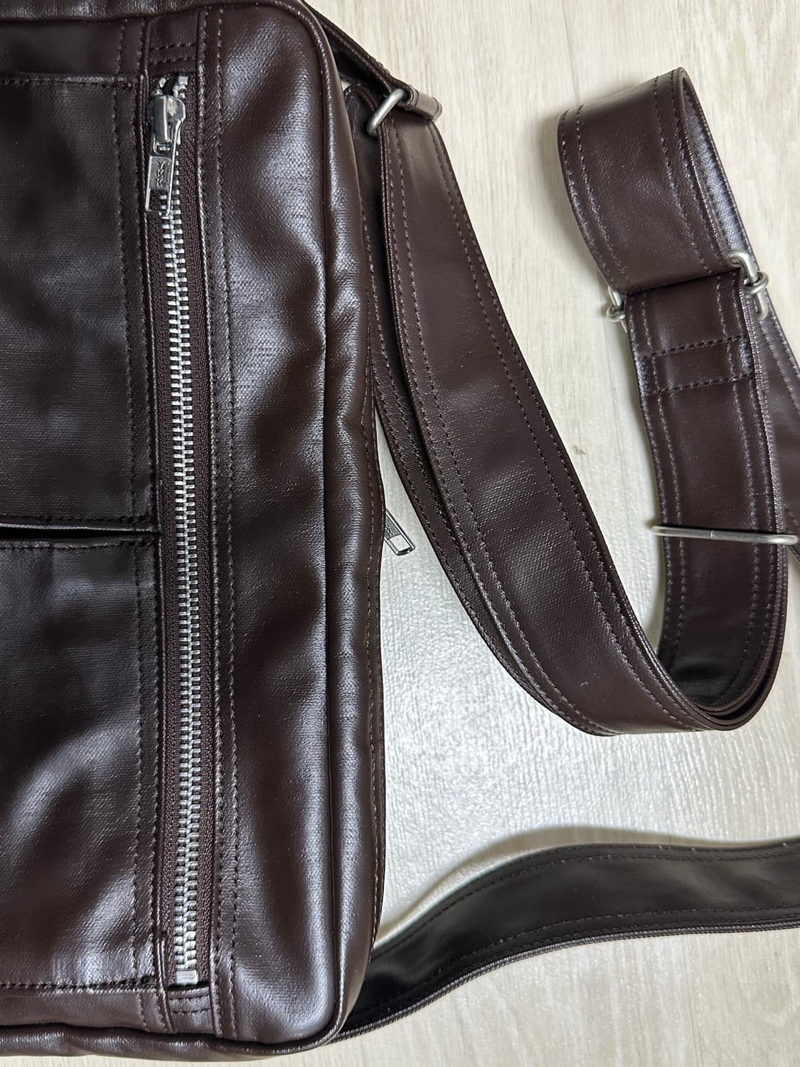 PORTER 요시다 포터 프리스타일 숄더백 L 다크 브라운 상품이미지3