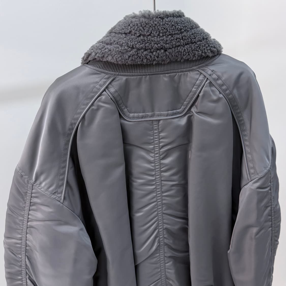 [S+급/48] 준지 무스탕 마원 항공점퍼 자켓 그레이 상품이미지6