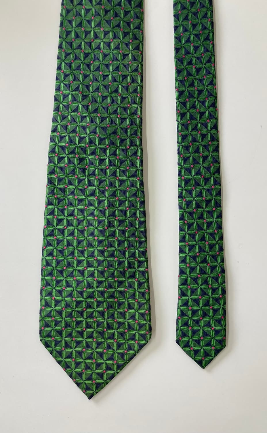 트루사르디 넥타이 상품이미지1