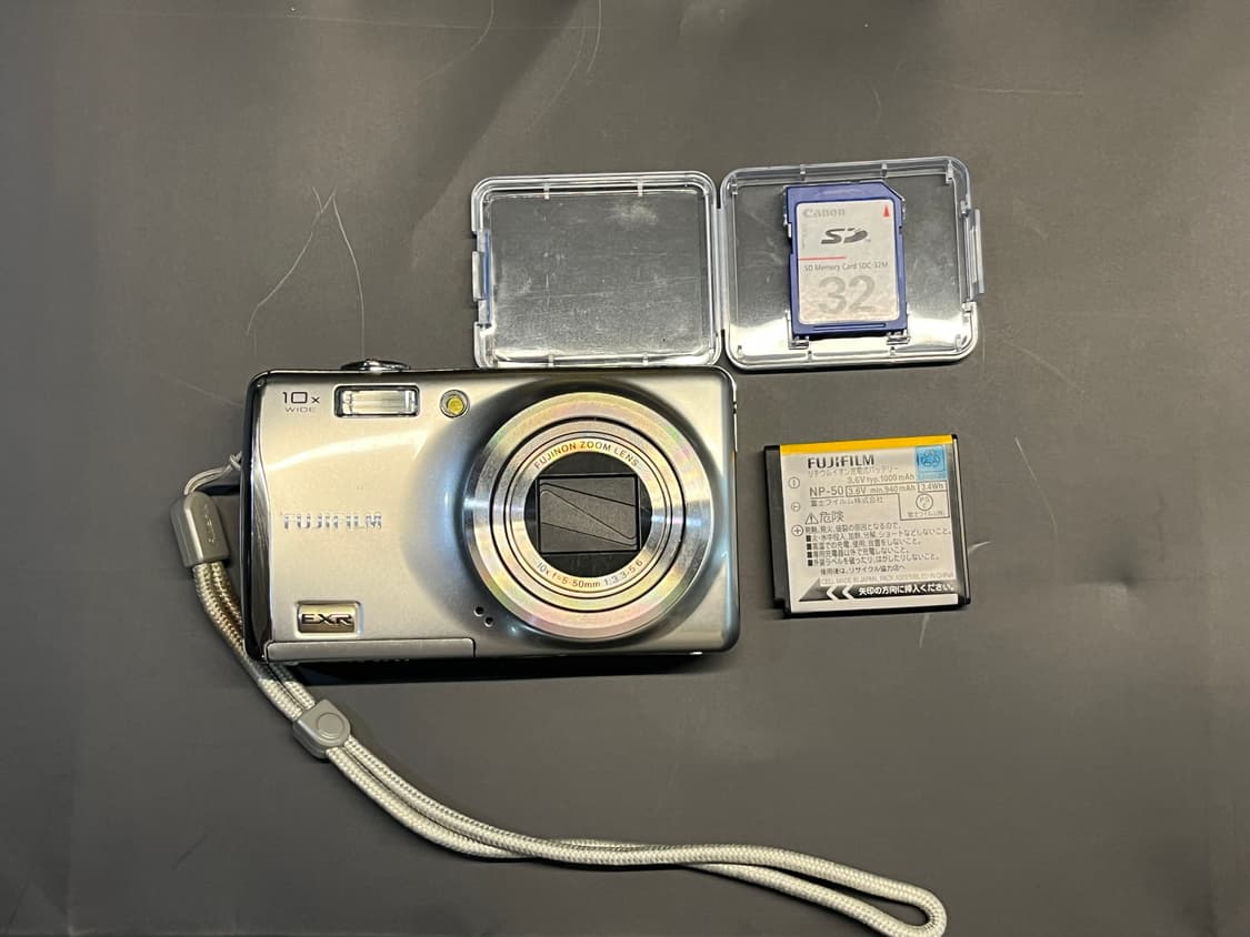 작례o)) 후지필름 파인픽스 f70exr 상품이미지1