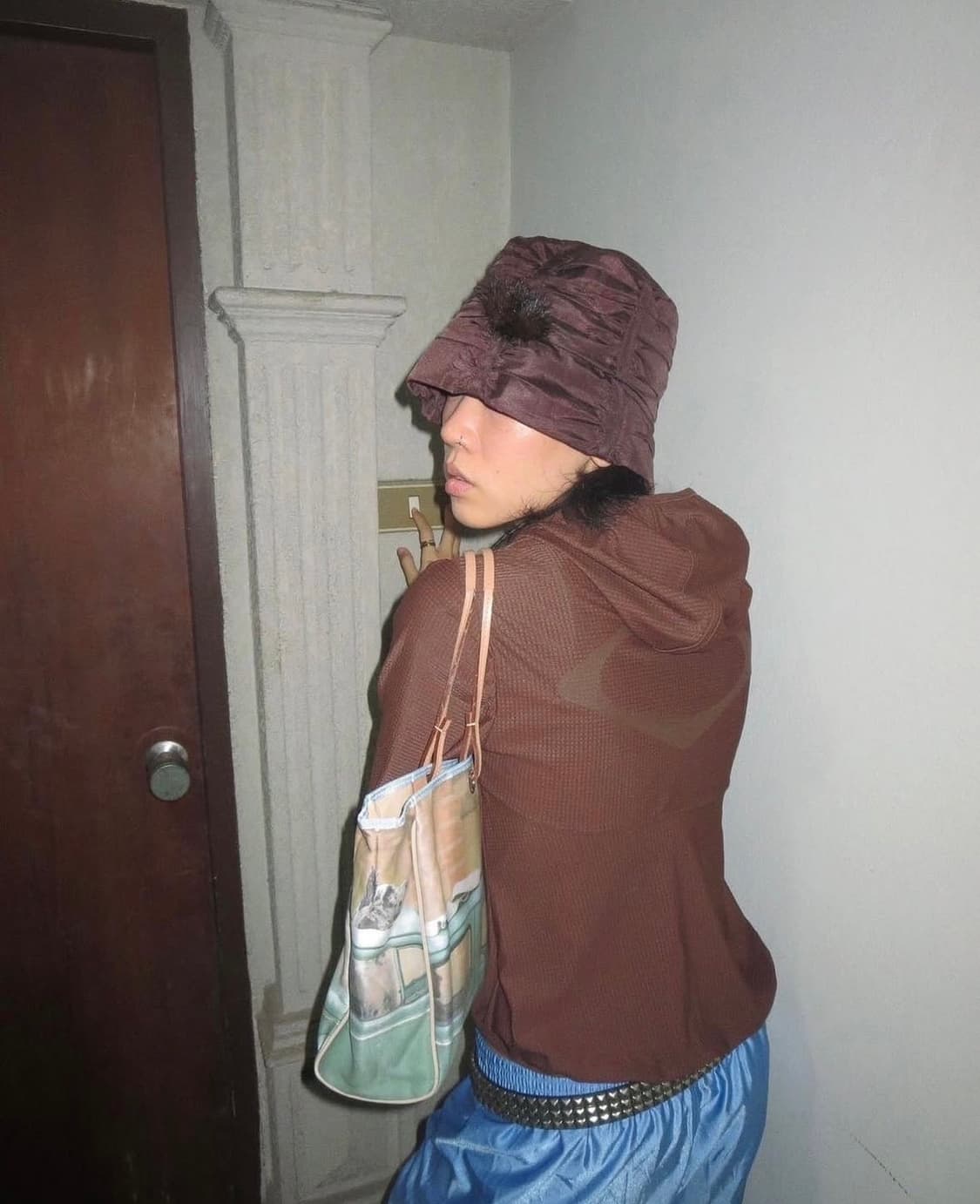 MSCHF 미스치프 집업 브라운 상품이미지1