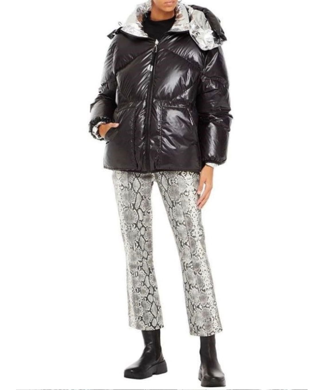 (새상품) 산드로 블랙/실버 양면 다운 패딩 36사이즈 상품이미지1