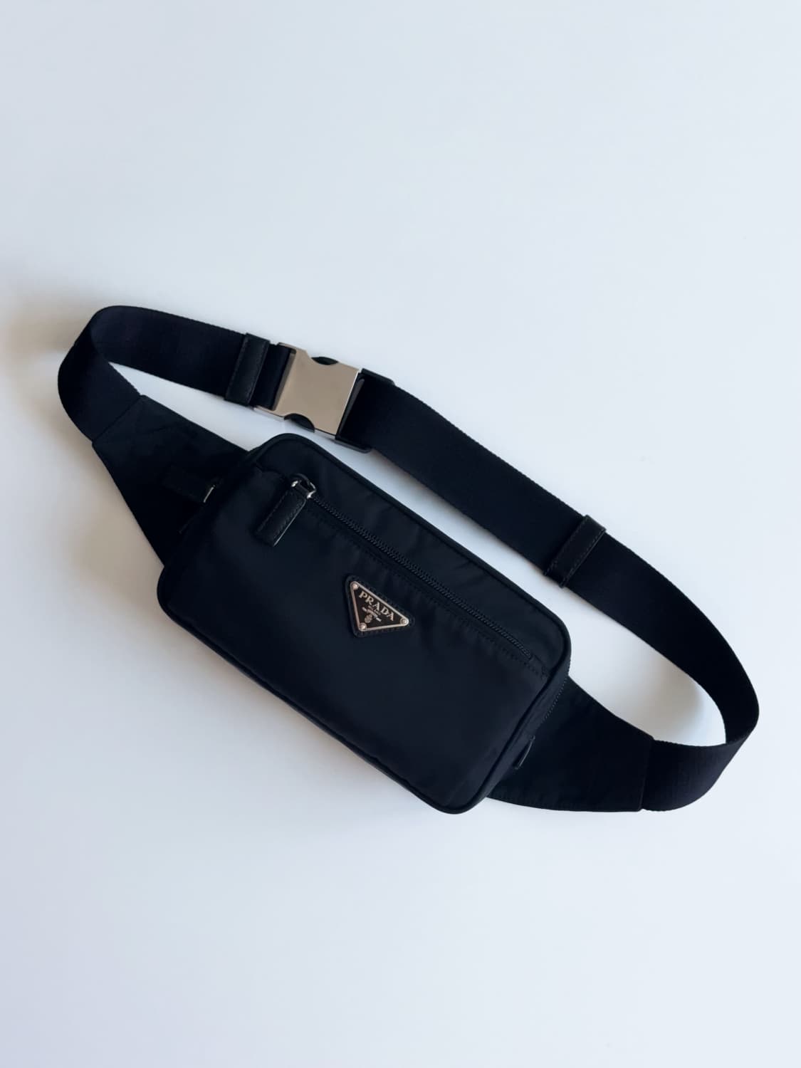프라다 테수토 사피아노 벨트백 상품이미지4