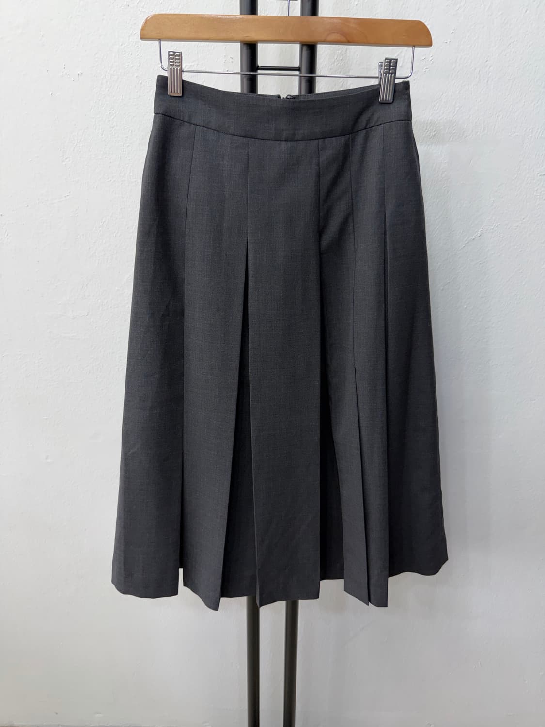 정품) 아떼바네사브루노 24ss 롱스커트 36 상품이미지1