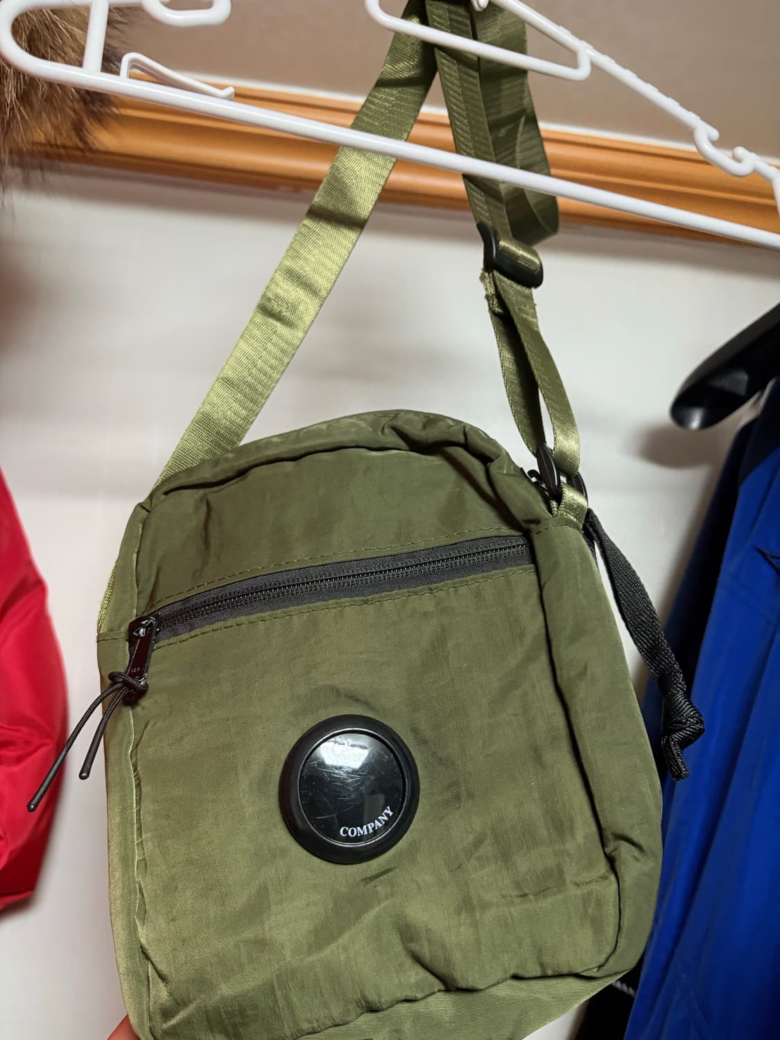 CP컴퍼니 나일론 크로스 백 상품이미지1