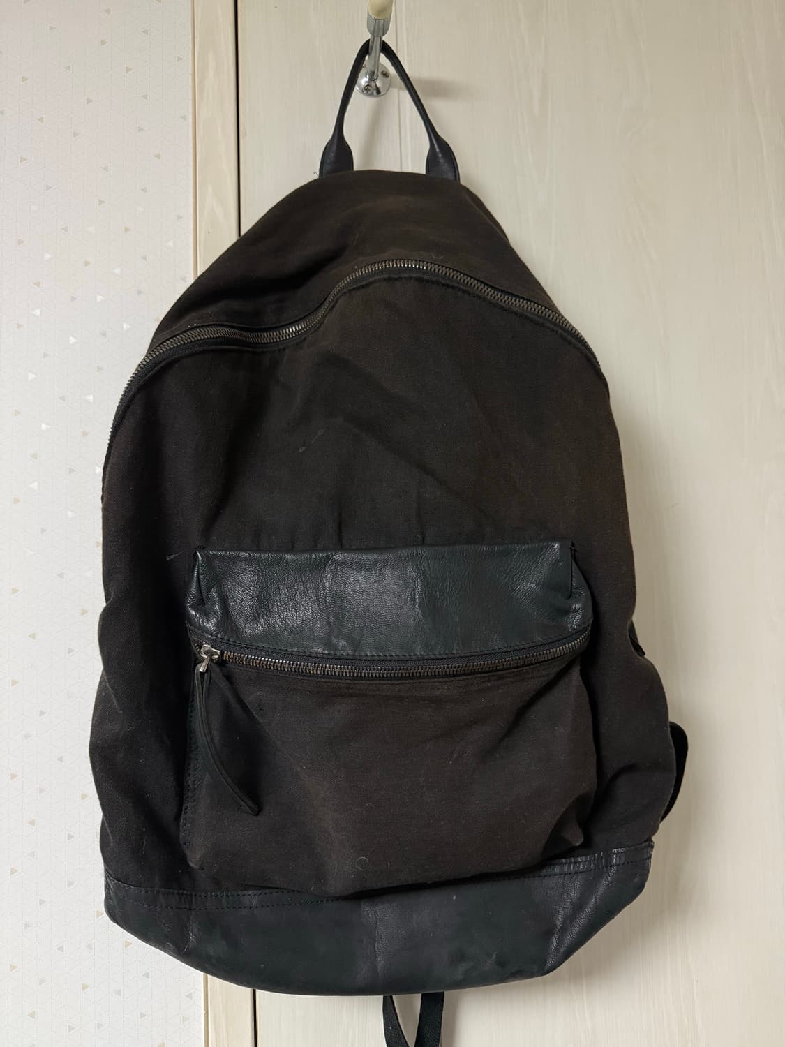 해칭룸 레더 데이팩 백팩 상품이미지2