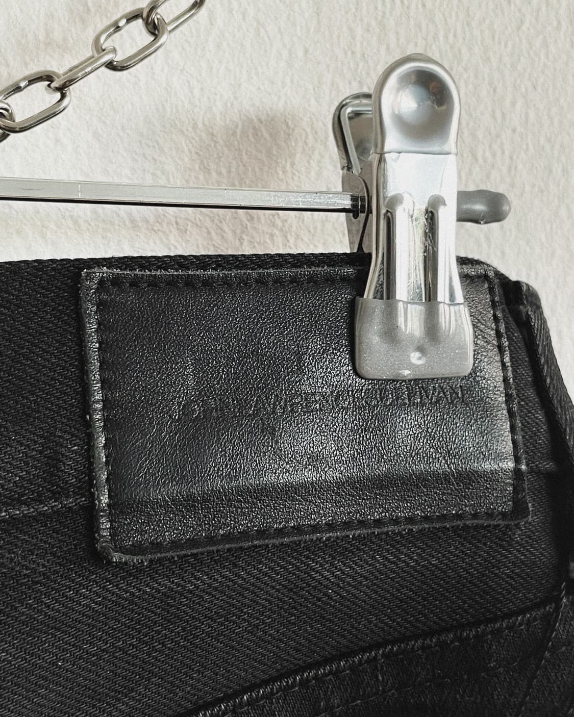 존로렌스설리반 왁스코팅 슬림 스트레이트핏 데님 상품이미지7