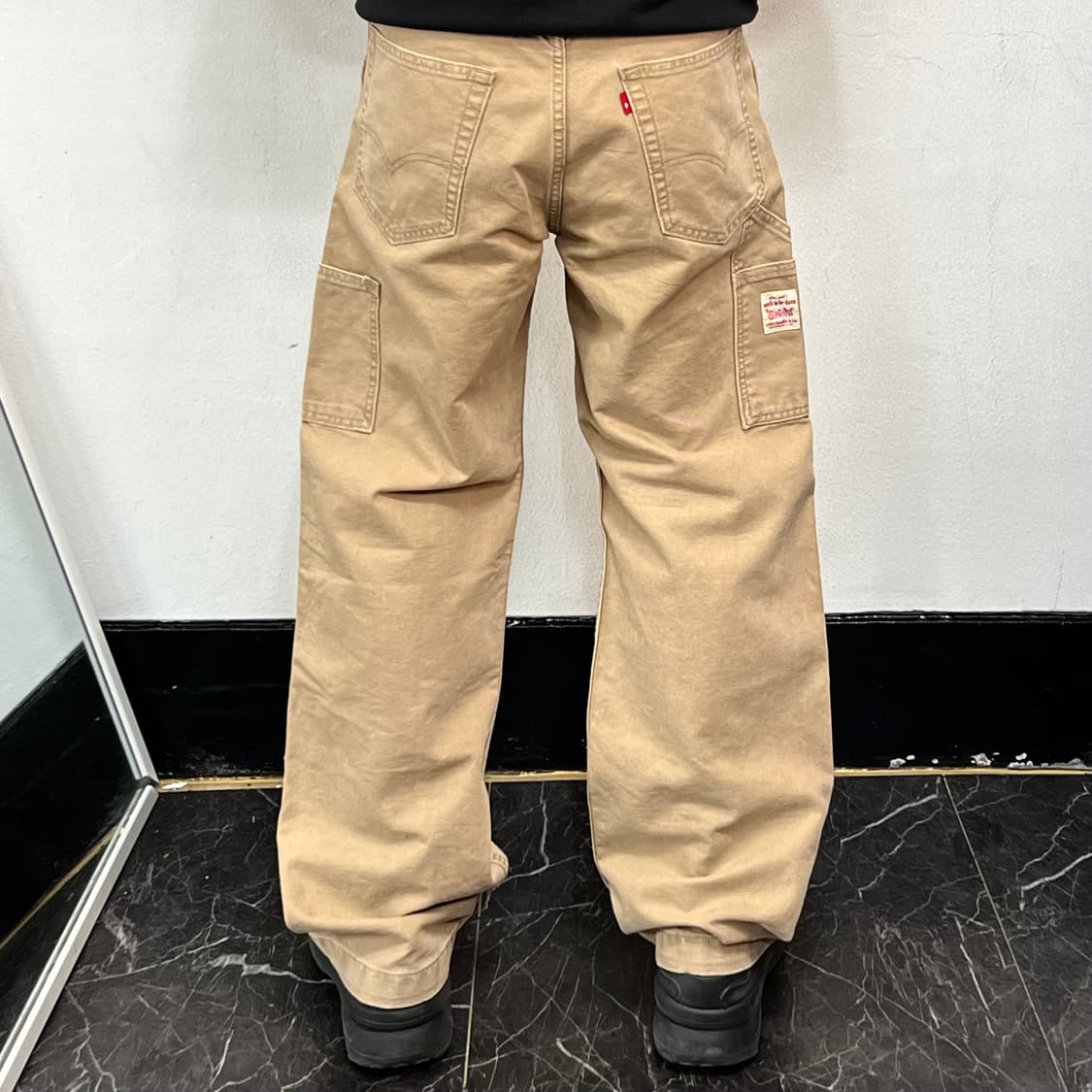리바이스 더블니 카펜터 데님 워크 팬츠 베이지 상품이미지3