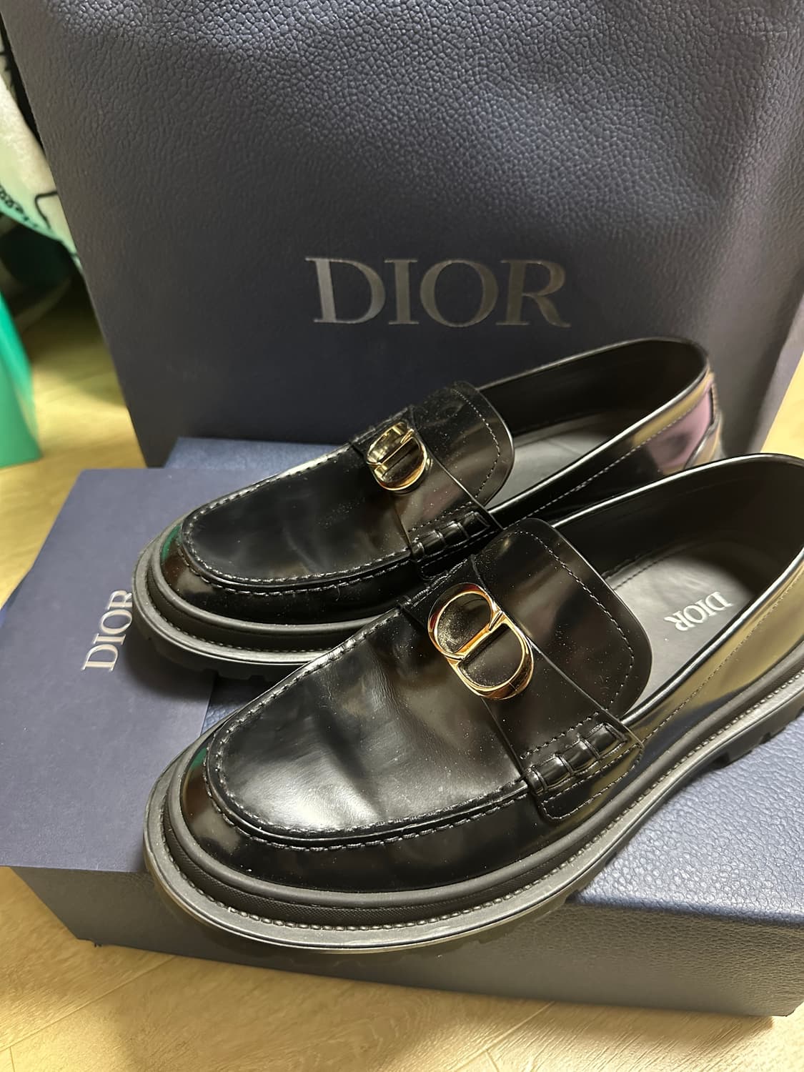 [42] 디올 익스플로러 로퍼 스무스 카프스킨 상품이미지1