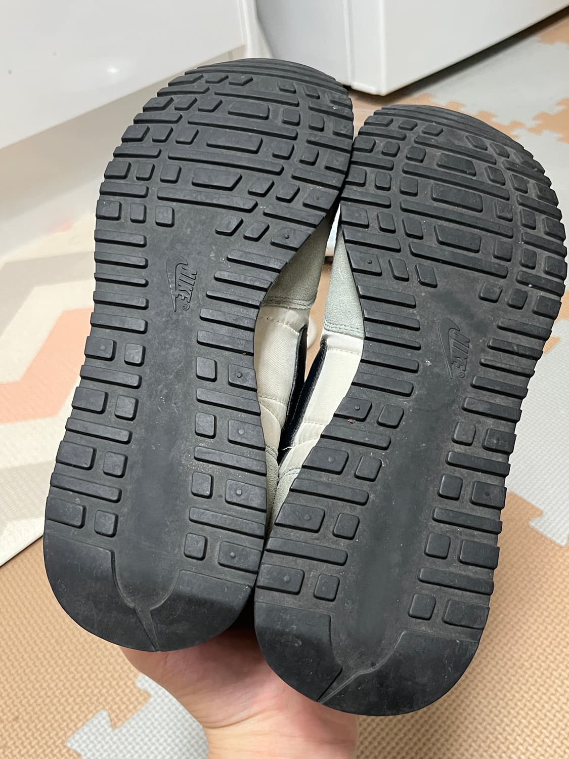 나이키 에어볼텍스 신발 스니커즈 260 상품이미지5