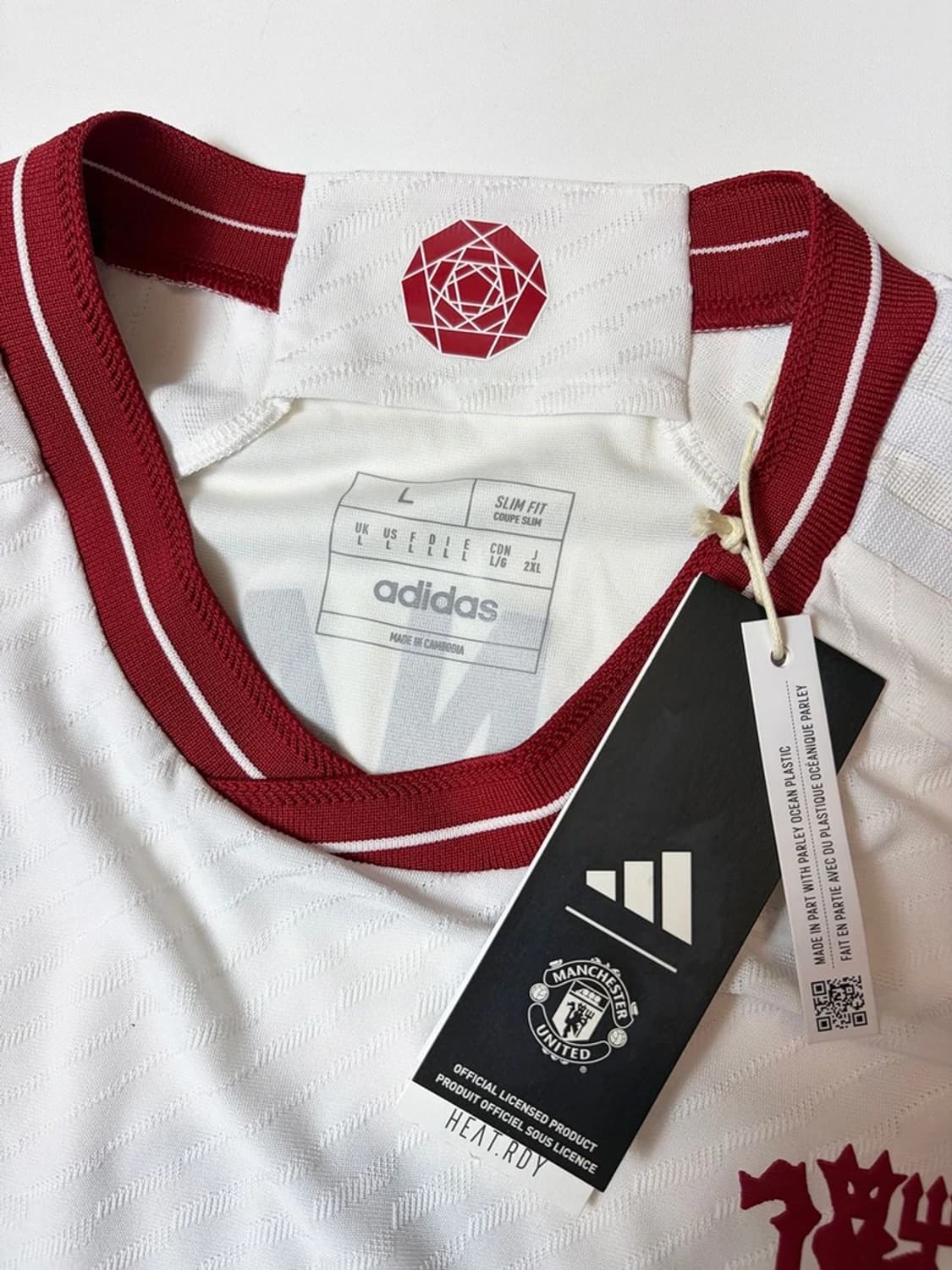 맨체스터 유나이티드 23-24 서드 반팔 유니폼 PN9377 상품이미지6