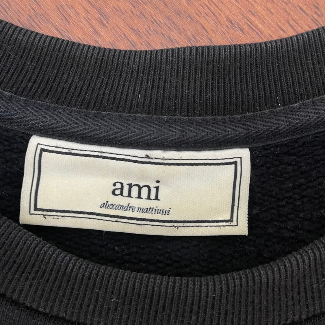 아미 문라이트 울프 맨투맨 상품이미지2