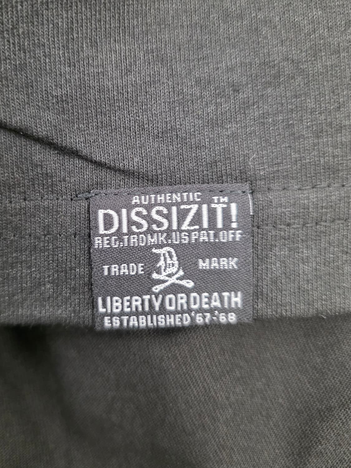 디시짓 새상품  남자 반팔티 .   싸이즈 105 상품이미지5