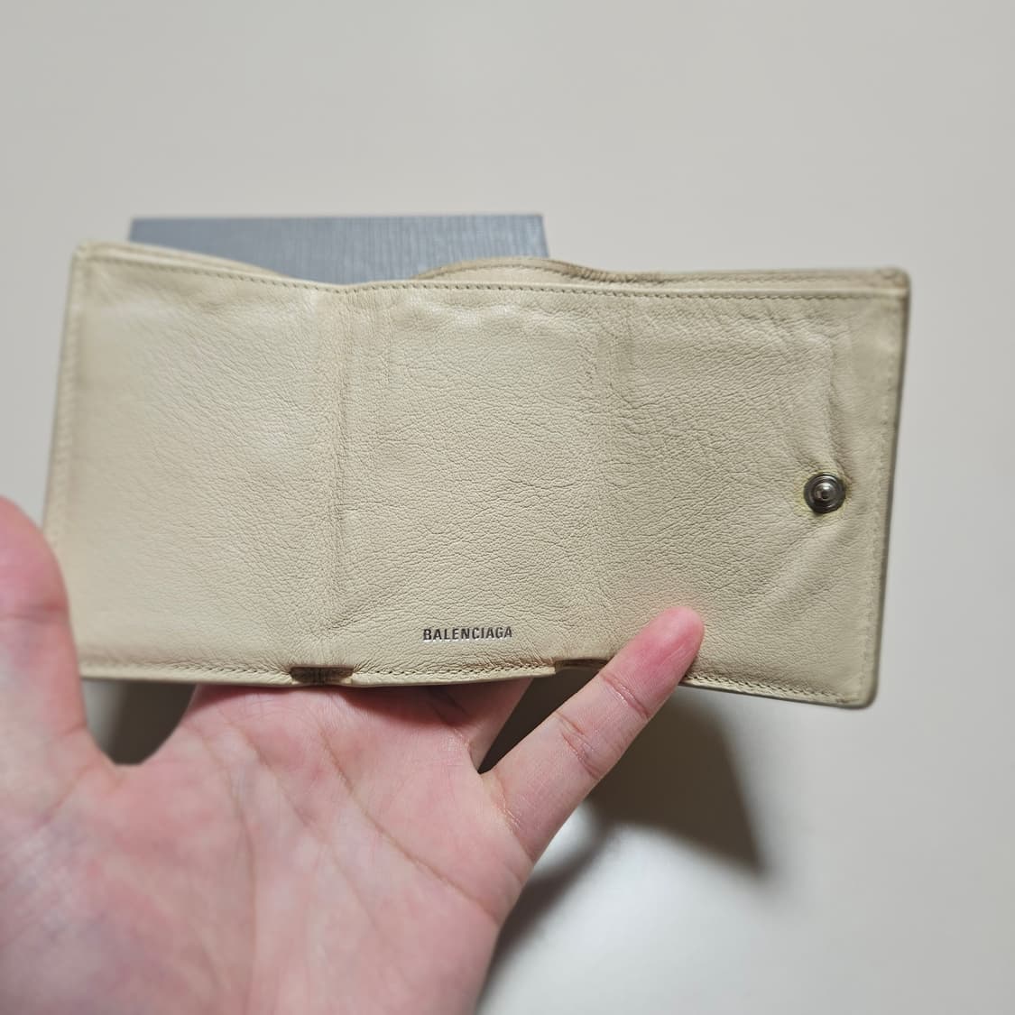 발렌시아가 파피에르 미니 지갑 베이지 상품이미지4