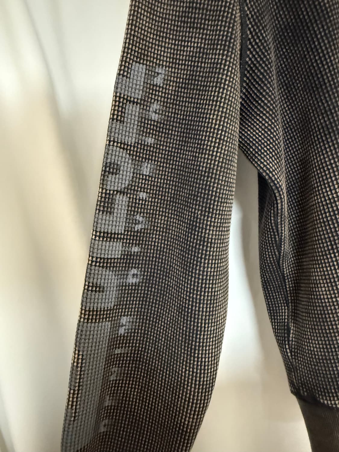 Diesel 집업 판매합니다 상품이미지2