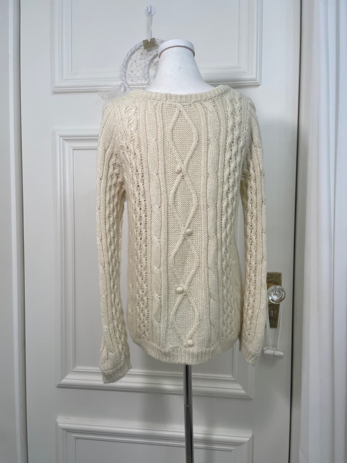 butter cream twist pompom sweater 상품이미지3