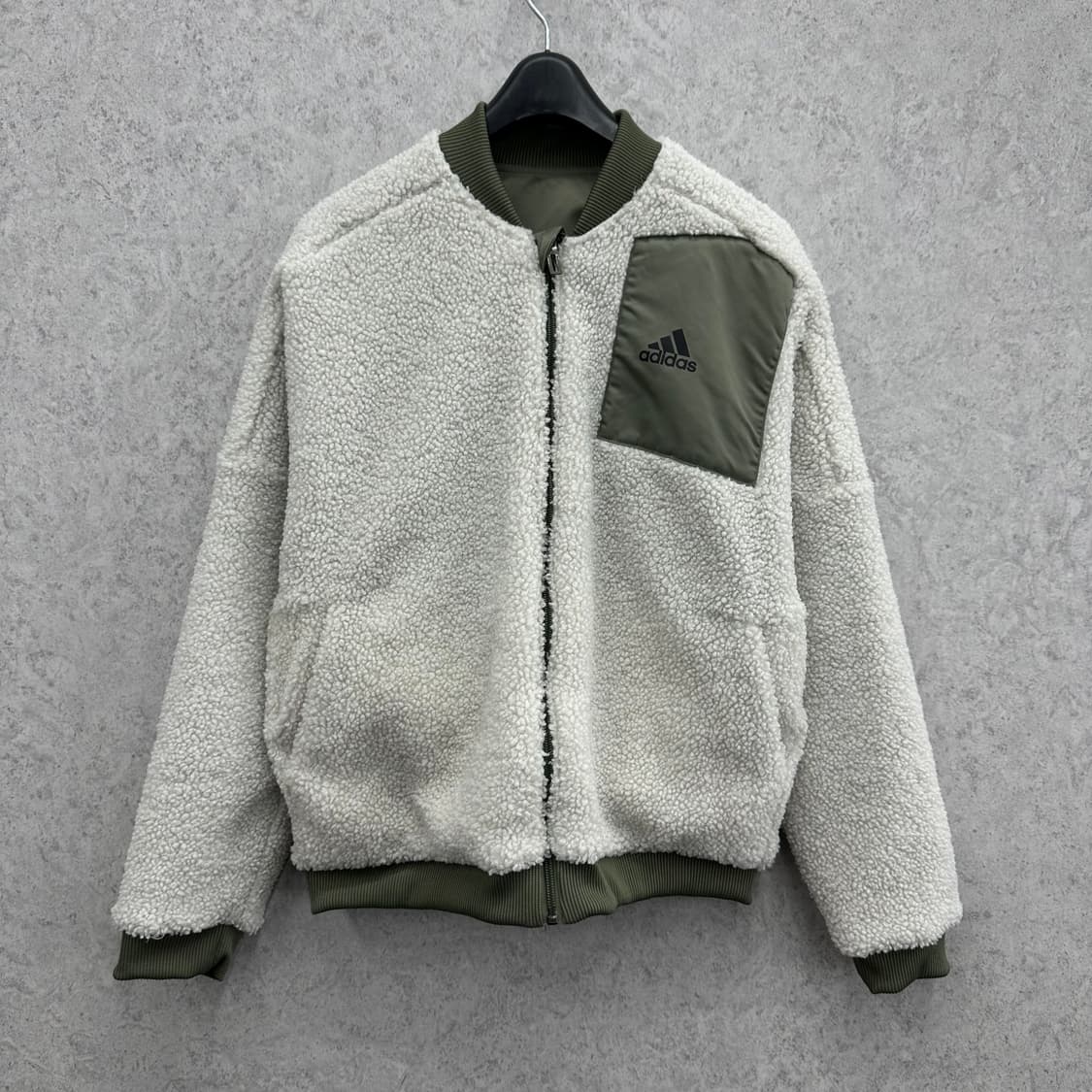 90 아디다스 여자 양면 리버서블 뽀글이 항공점퍼 상품이미지1