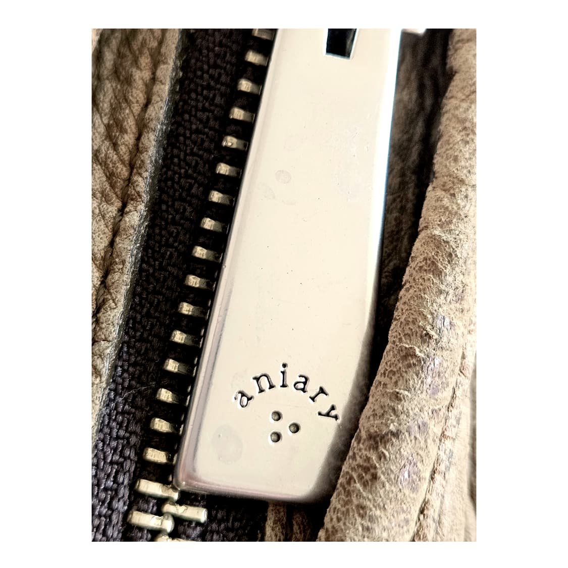 아니아리 aniary 앤틱 레더 크로크 형압 토트백 포터 재패니즈 상품이미지8