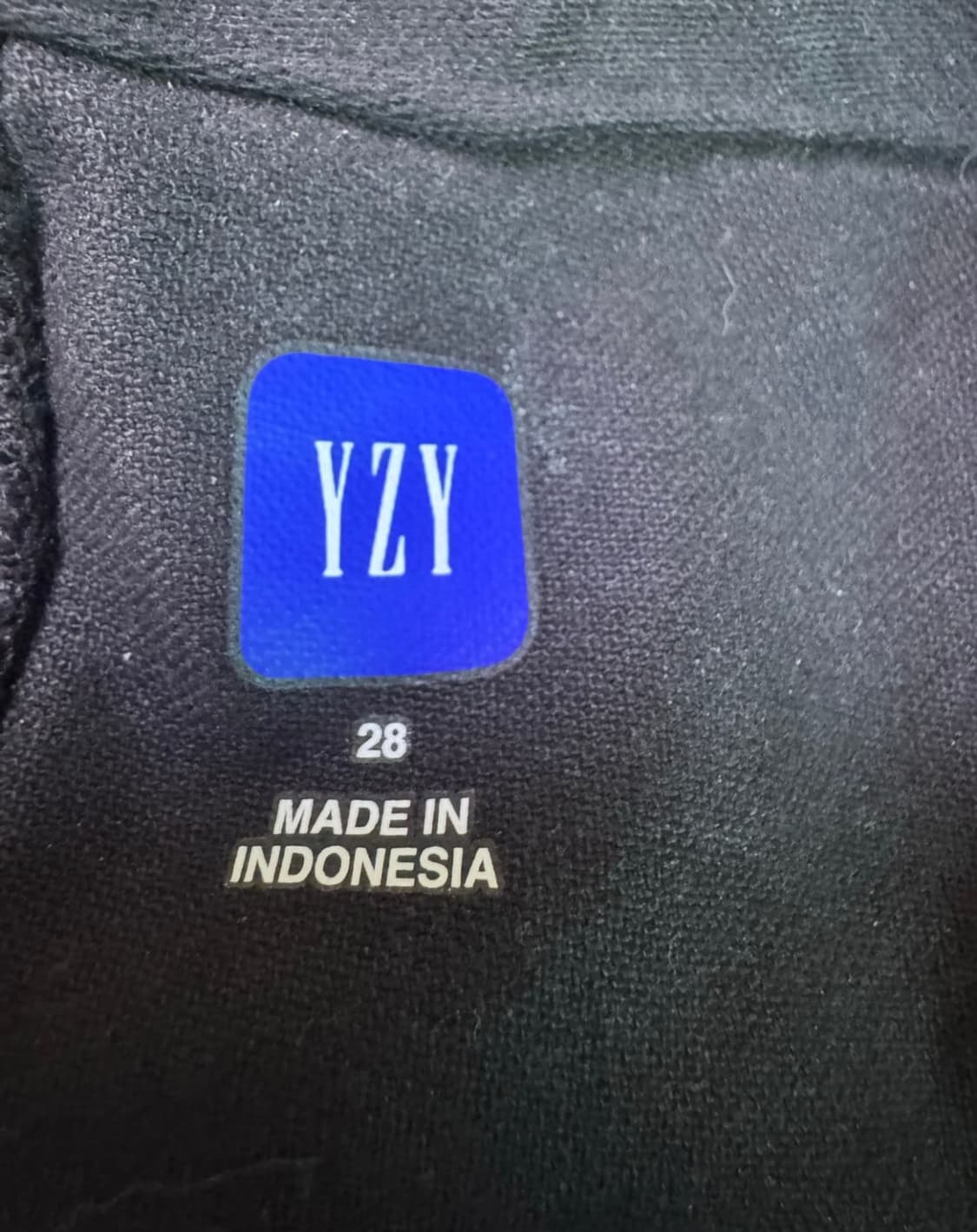 교환 yeezy gap 발렌시아가 사틴 카고 블랙 28<->30 상품이미지2