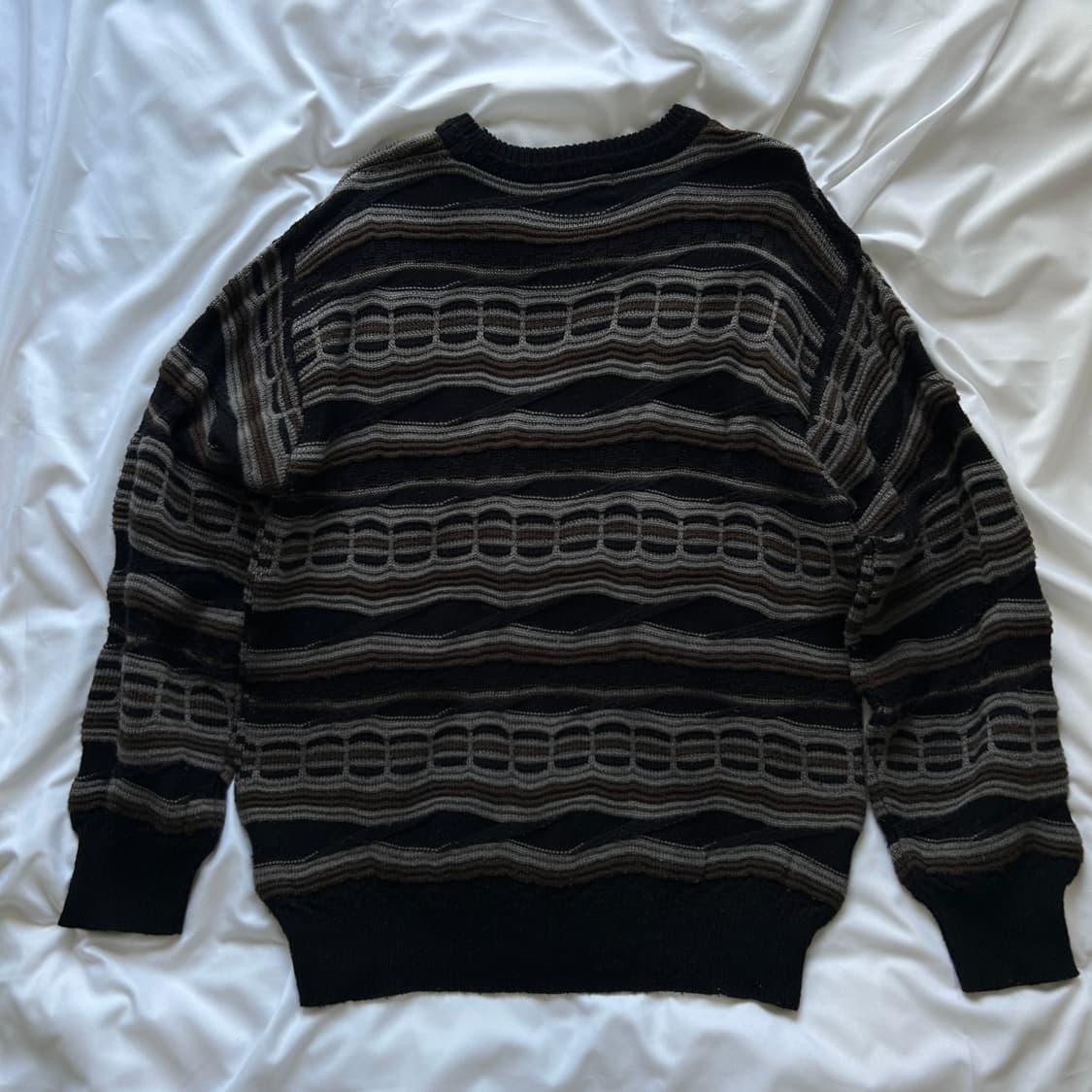 빈티지 패턴 라운드 니트 상품이미지7