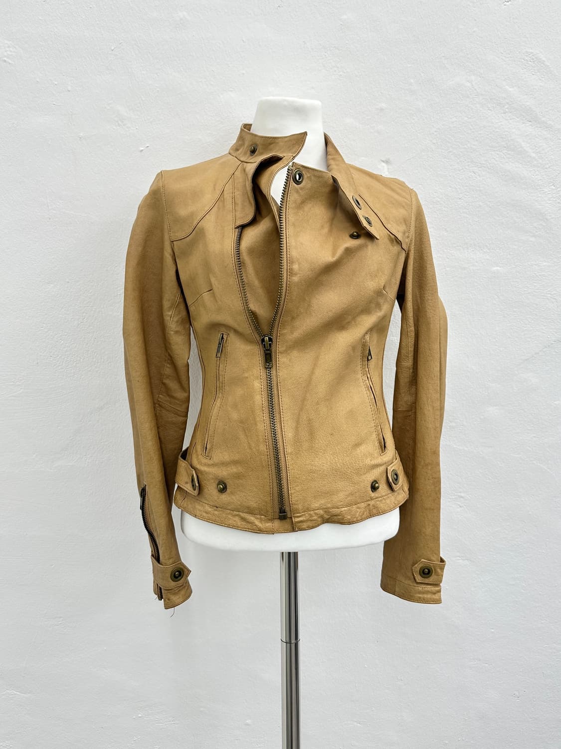 Spiral Girl asymmetric zipper pigskin le 상품이미지1