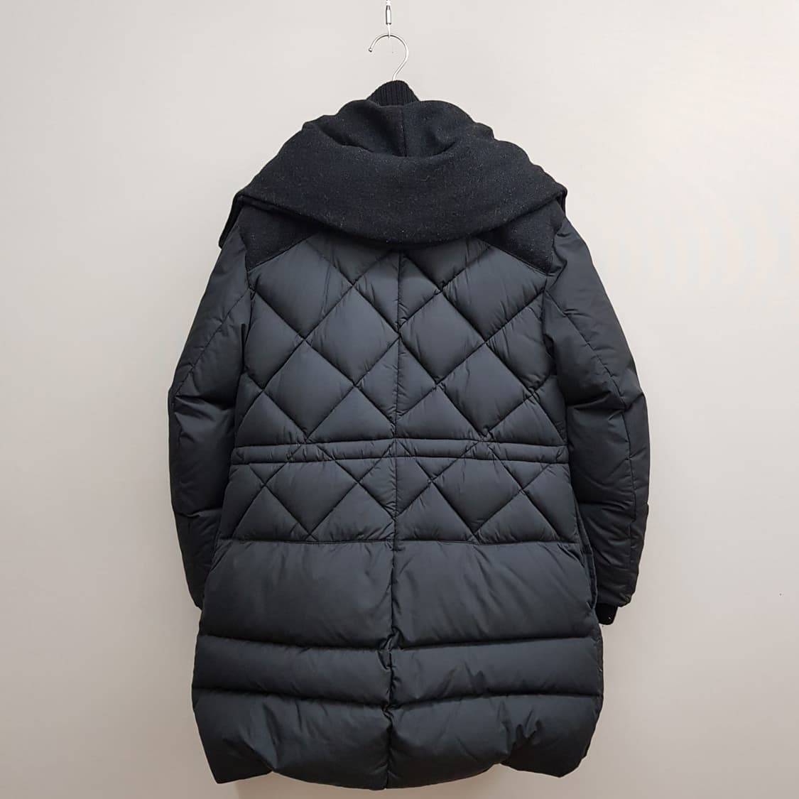 한섬 타임 이중잠금 퀄팅 패딩 82-94-160사이즈 상품이미지4